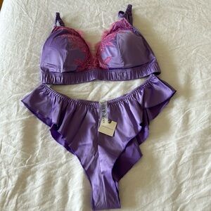 Satin lingerie set